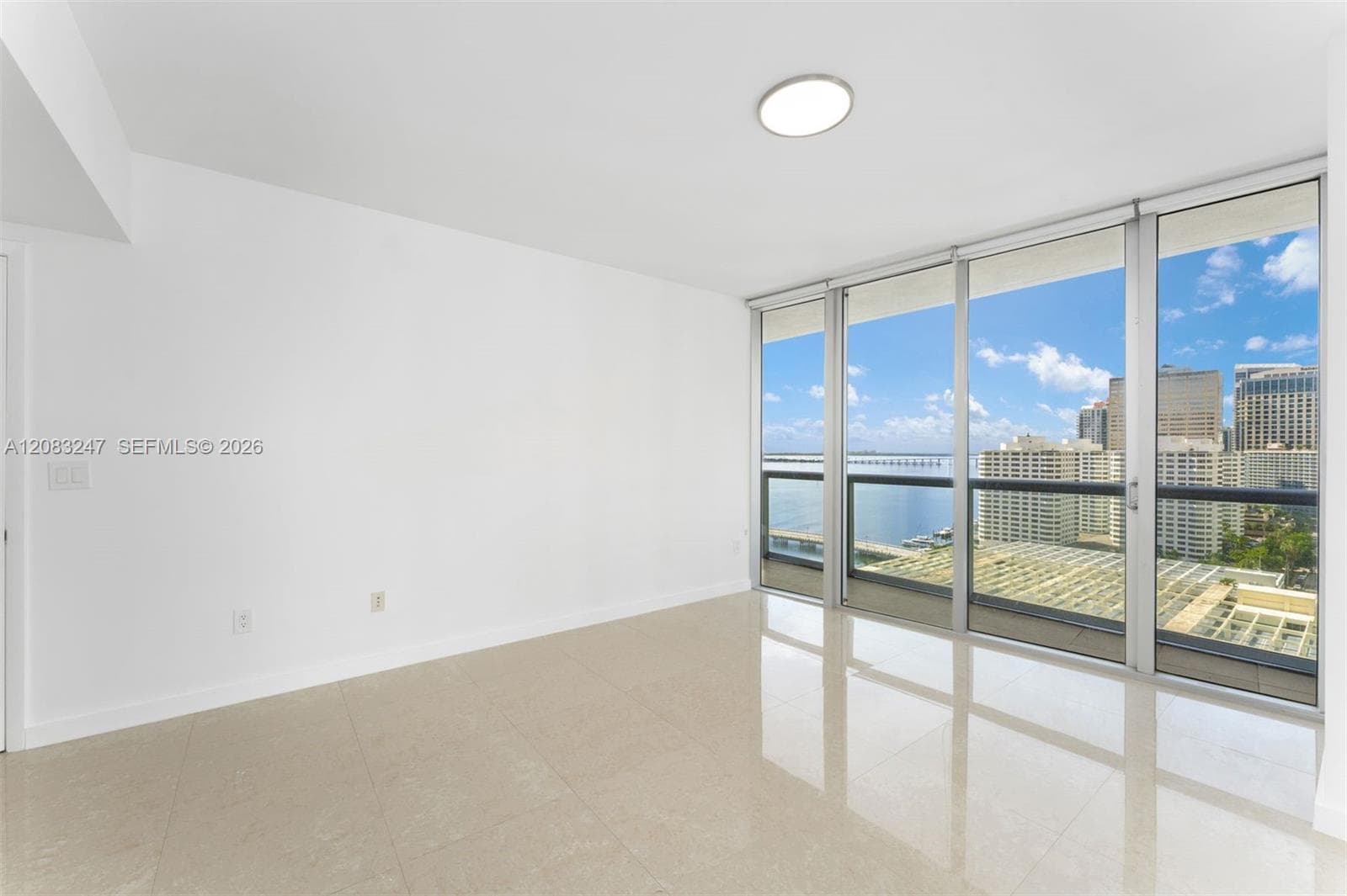 495 Brickell Ave # 1811, Miami, FL 33131 photo 7