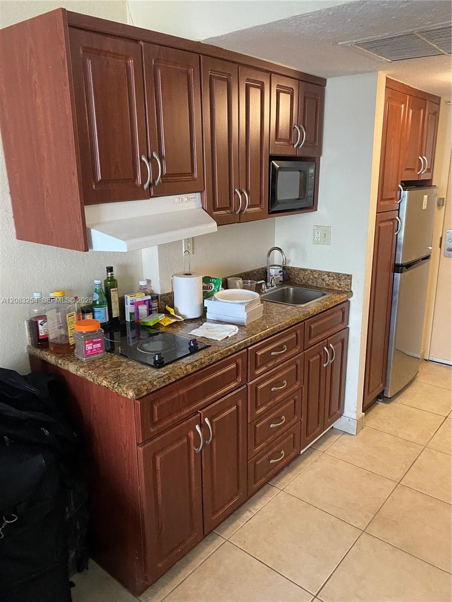 19201 Collins Ave # 314, Sunny Isles Beach, FL 33160 photo 7
