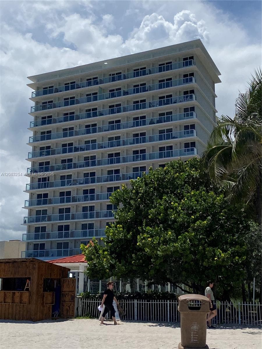 19201 Collins Ave # 314, Sunny Isles Beach, FL 33160 photo 11