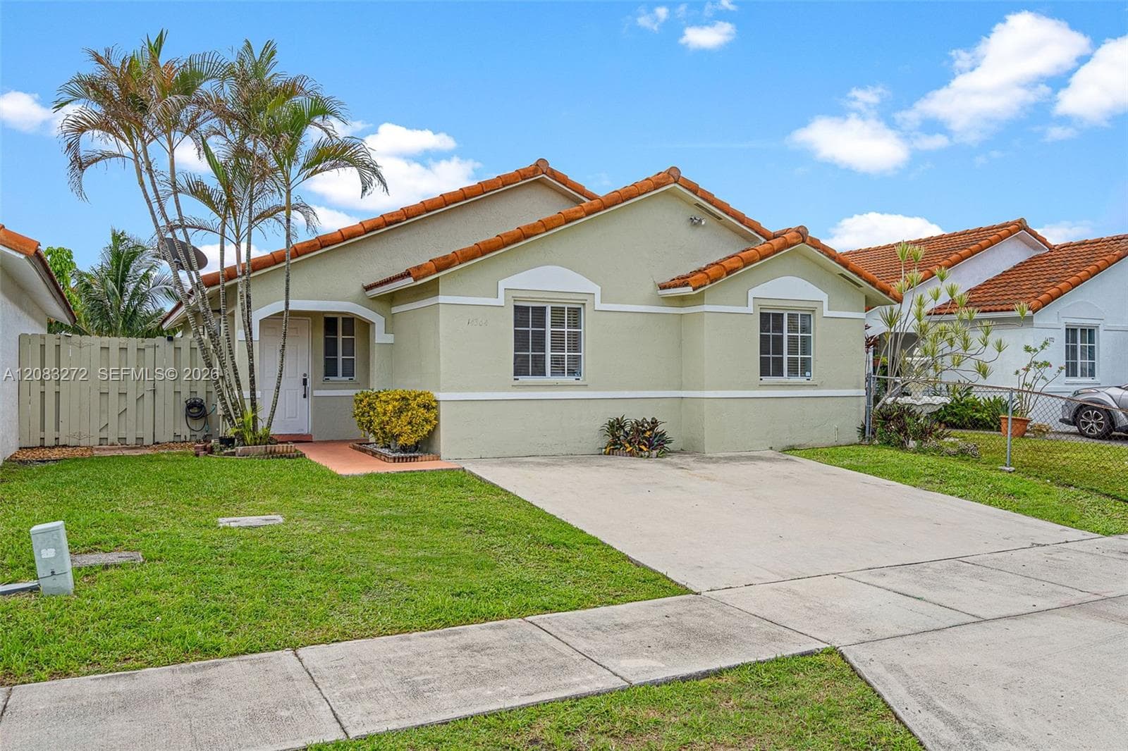14364 SW 176th Ter, Miami, FL 33177 photo 2