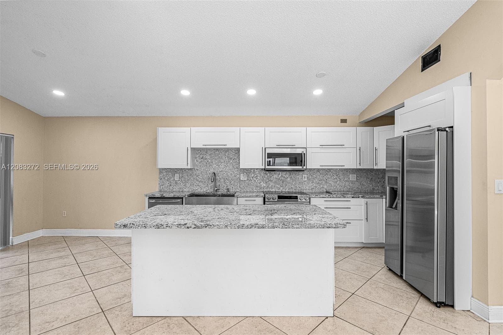 14364 SW 176th Ter, Miami, FL 33177 photo 4
