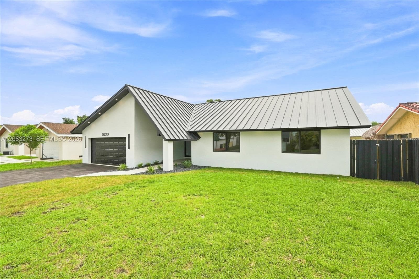 13300 SW 99th Ter, Miami, FL 33186 photo 2