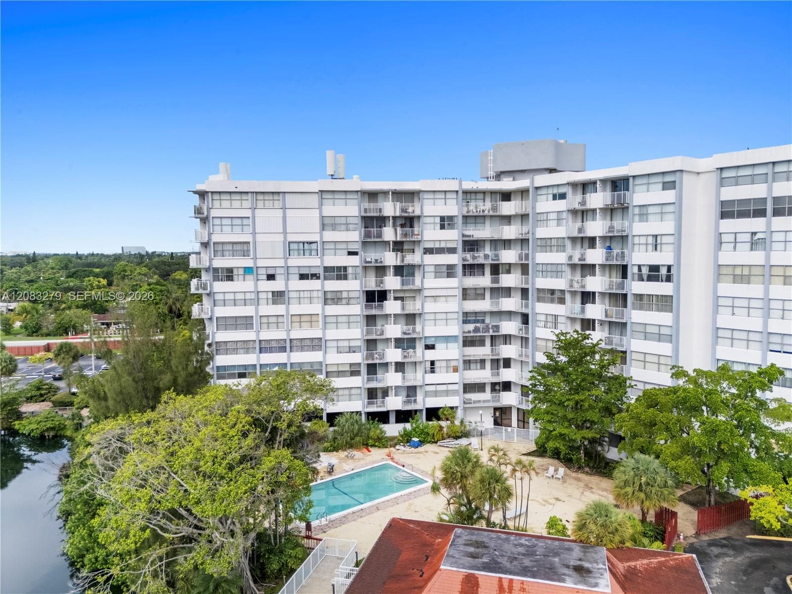 1200 NE Miami Gardens Dr # 315W, Miami, FL 33179 photo 8