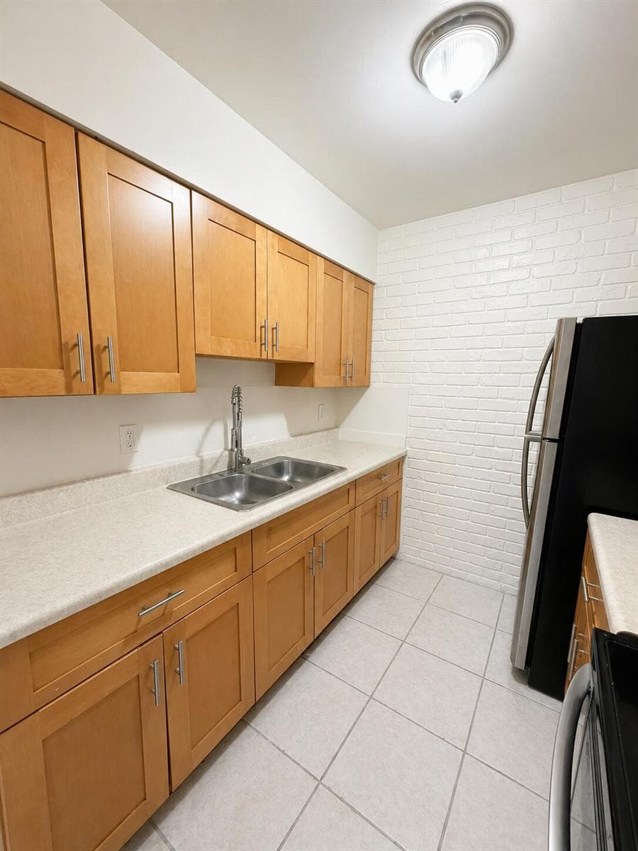 4151 NW 30th Terrace, Lauderdale Lakes, FL 33309 photo 3
