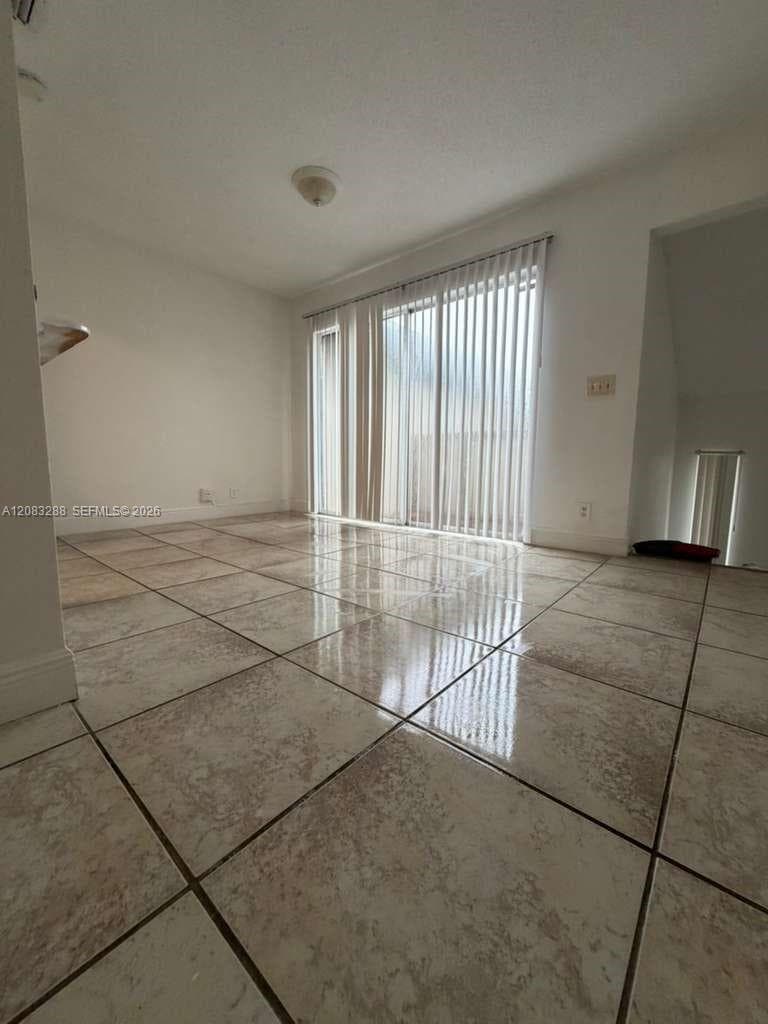 5822 NW 21st St # 39-E, Lauderhill, FL 33313 photo 5