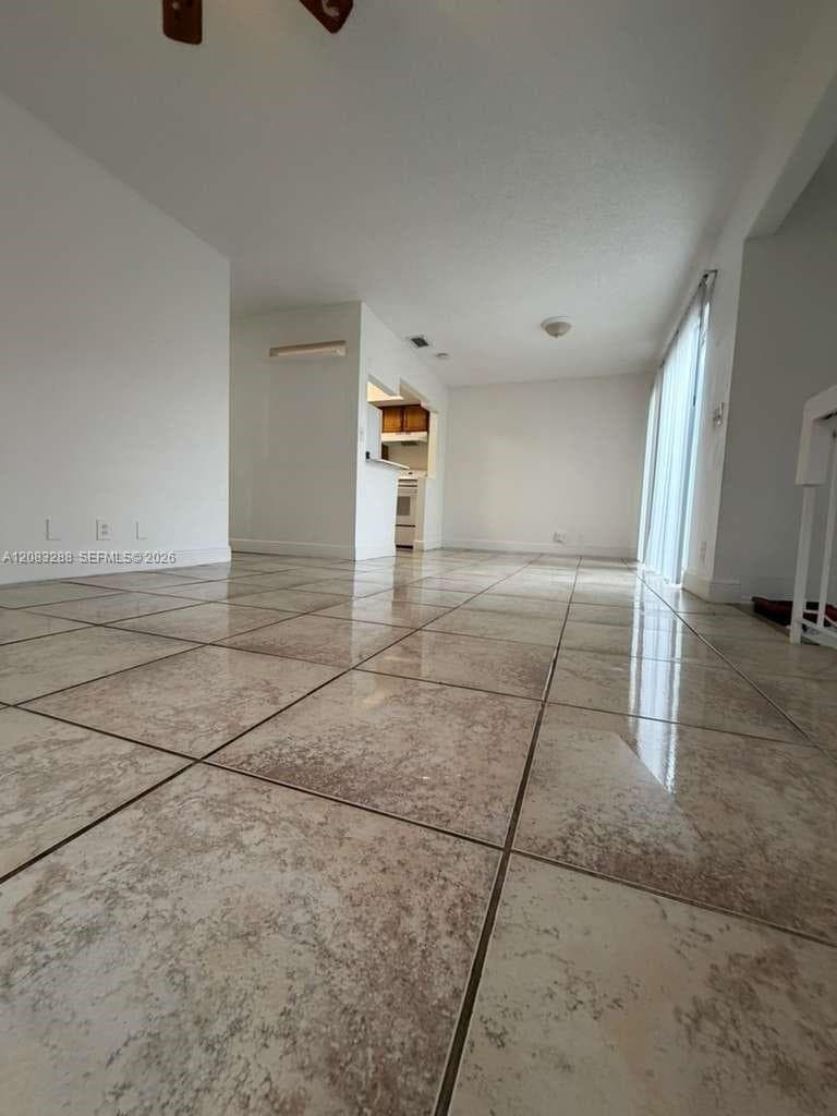 5822 NW 21st St # 39-E, Lauderhill, FL 33313 photo 4