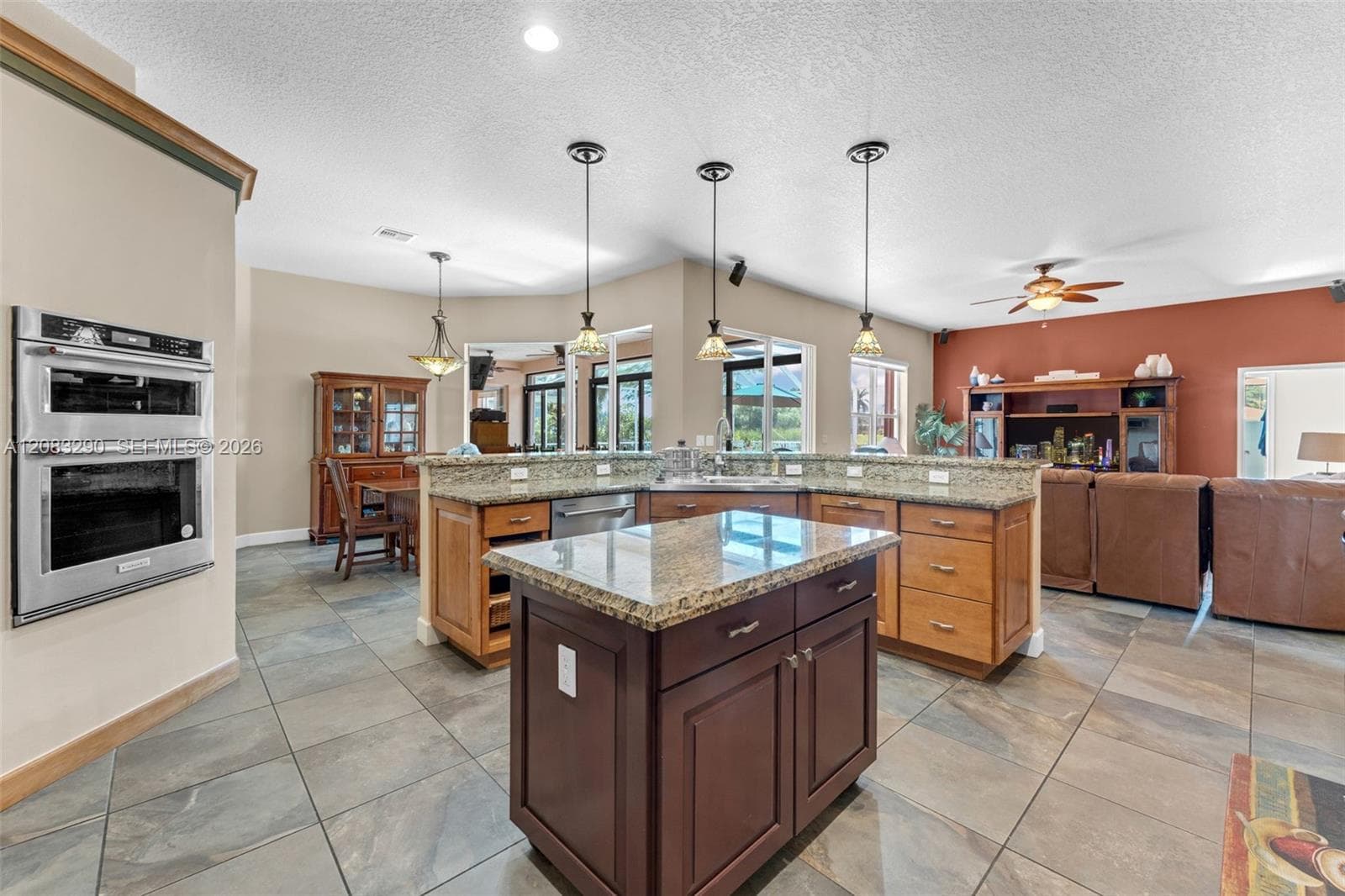 2825 Fairways Dr, Homestead, FL 33035 photo 9