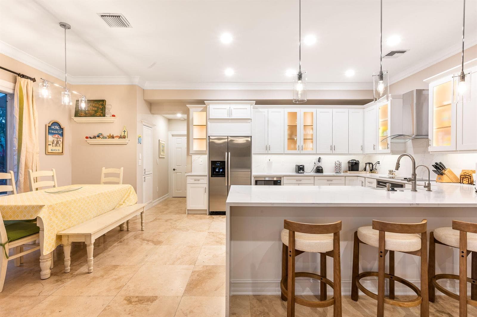 514 SOLAR ISLE Drive, Fort Lauderdale, FL 33301 photo 3