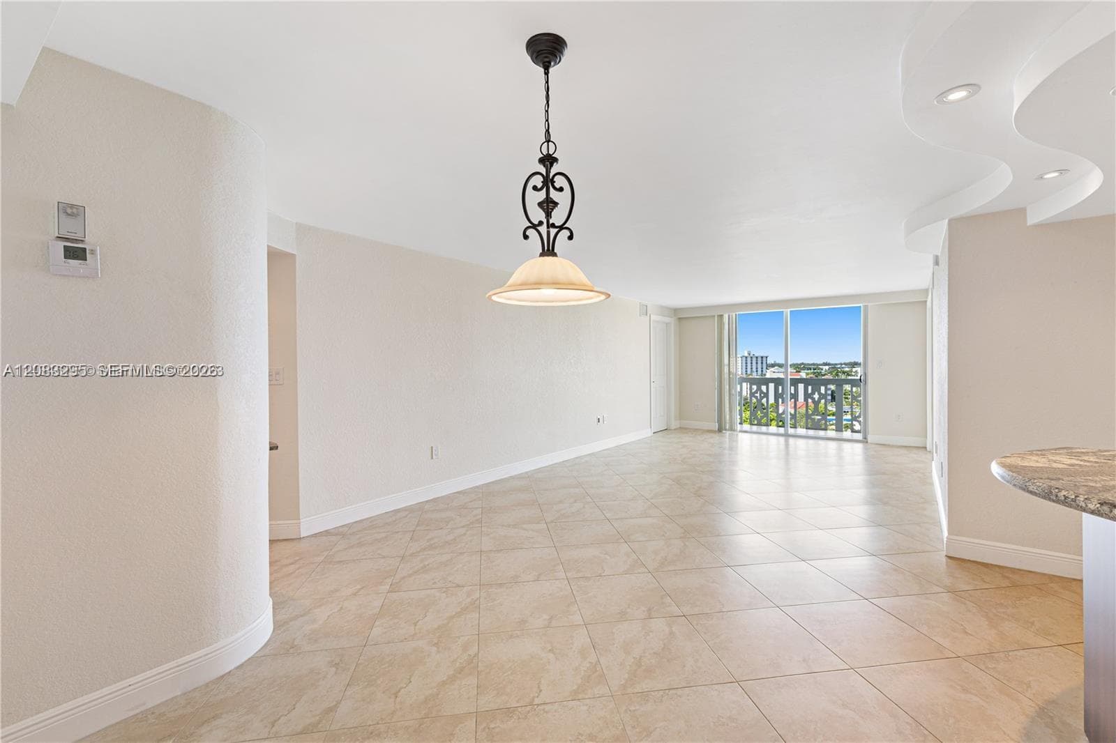 13155 Ixora Ct # 905, North Miami, FL 33181 photo 2