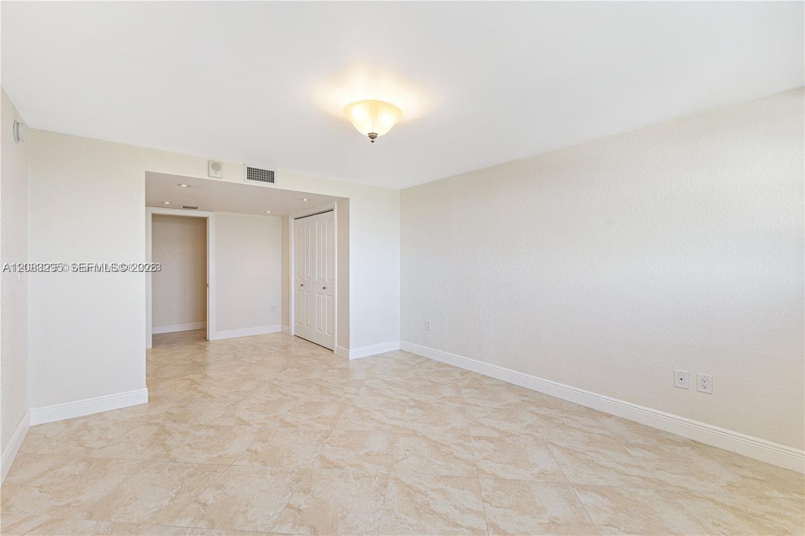 13155 Ixora Ct # 905, North Miami, FL 33181 photo 10