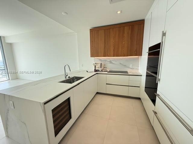 1400 Biscayne Blvd # 904, Miami, FL 33132 photo 2