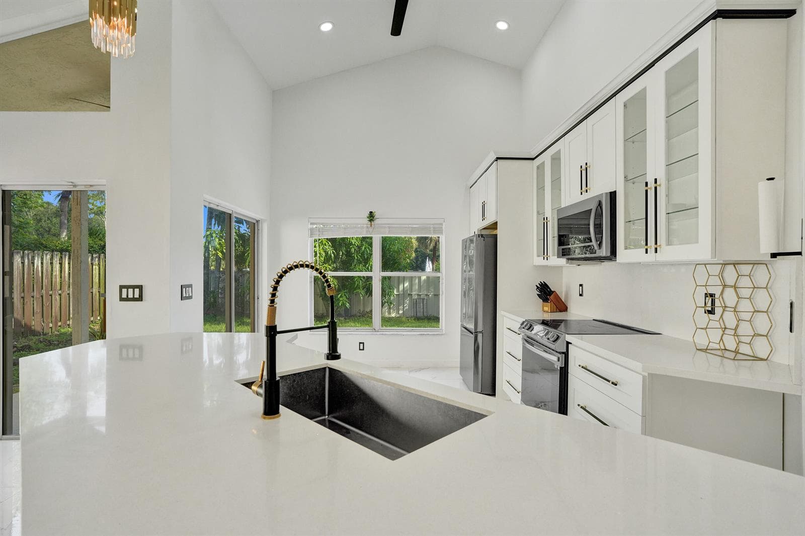 6965 NW 29th Court, Margate, FL 33063 photo 7