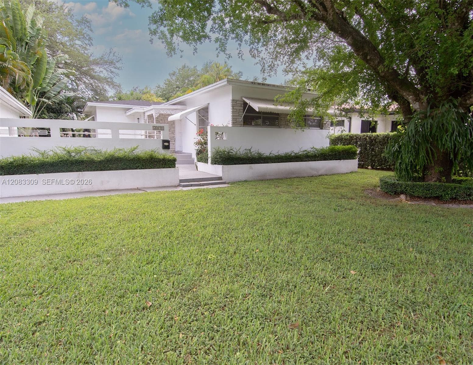 6090 SW 27th St, Miami, FL 33155