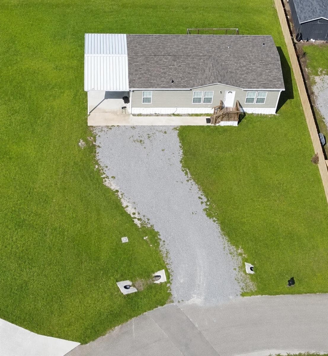 1121 ORANGE Loop, Okeechobee, FL 34974 photo 4