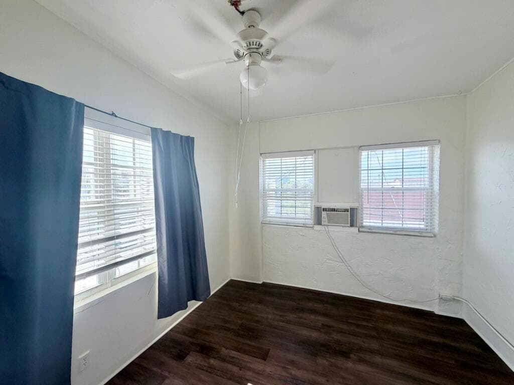 406 NORTHWOOD Road # 4, West Palm Beach, FL 33407 photo 9