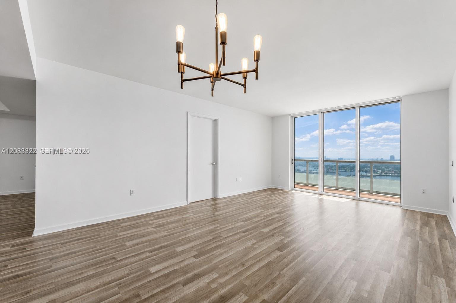 50 Biscayne Blvd # 4704, Miami, FL 33132 photo 2