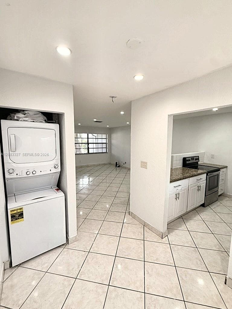 10554 NW 3rd St # 0, Pembroke Pines, FL 33026 photo 6