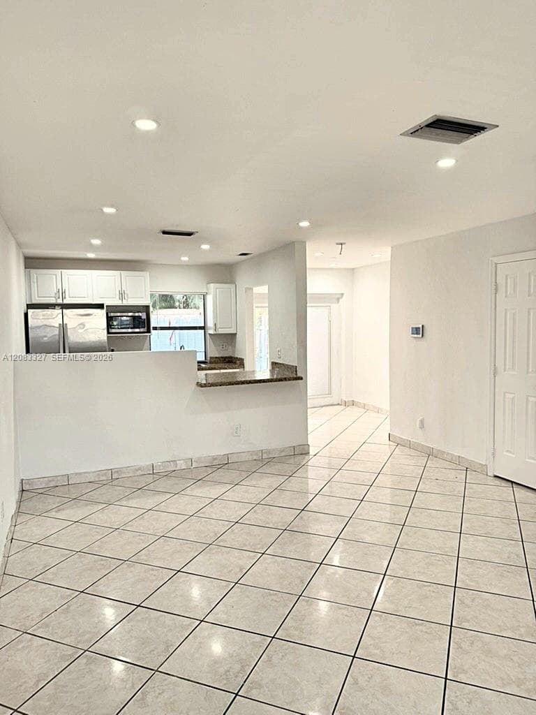 10554 NW 3rd St # 0, Pembroke Pines, FL 33026 photo 3