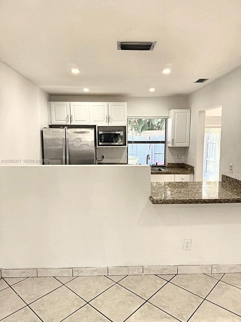 10554 NW 3rd St # 0, Pembroke Pines, FL 33026 photo 4