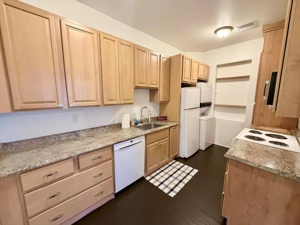 406 NORTHWOOD Road # 3, West Palm Beach, FL 33407 photo 6