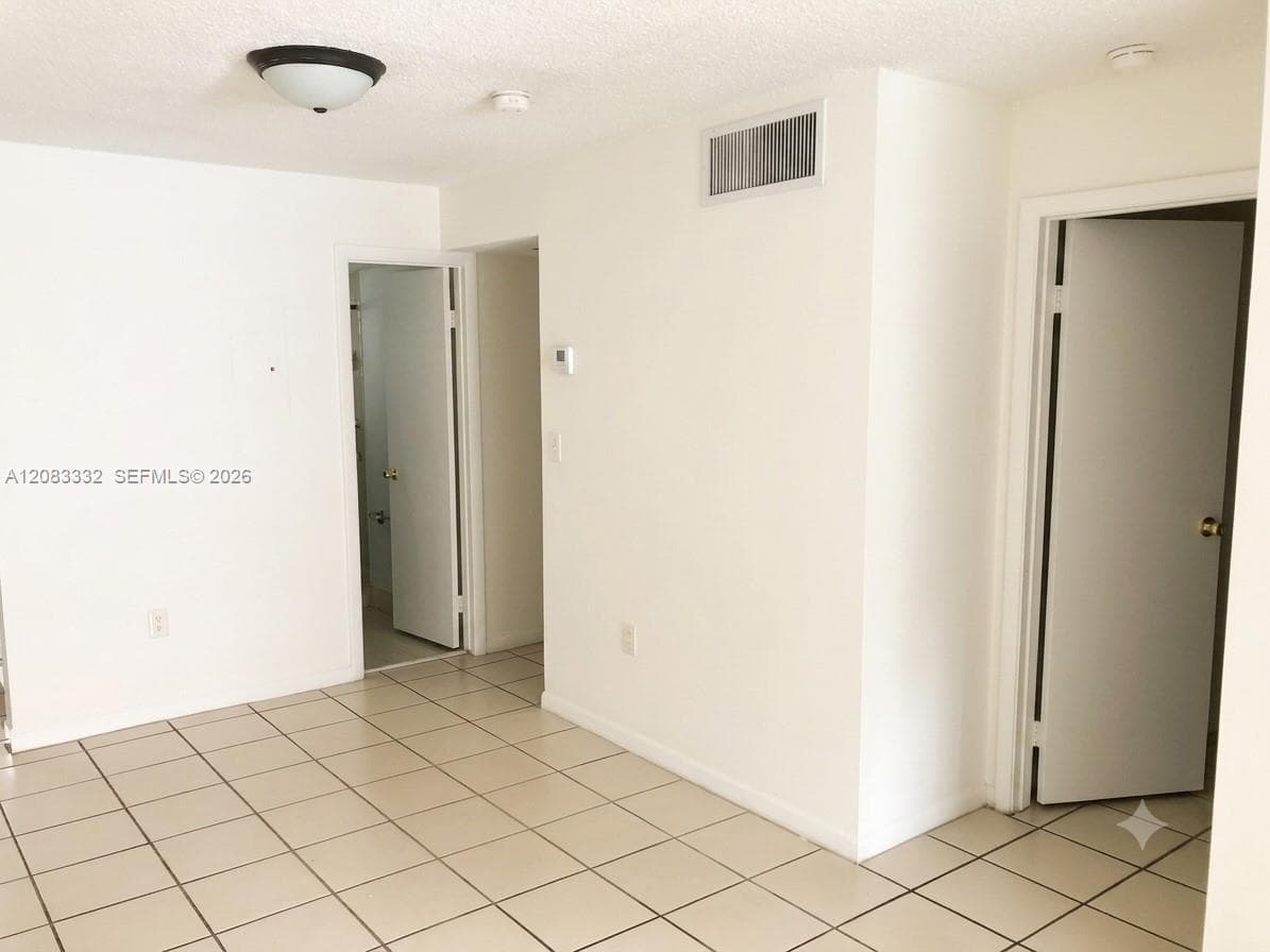 2775 W 62nd St # 106, Hialeah, FL 33016 photo 2
