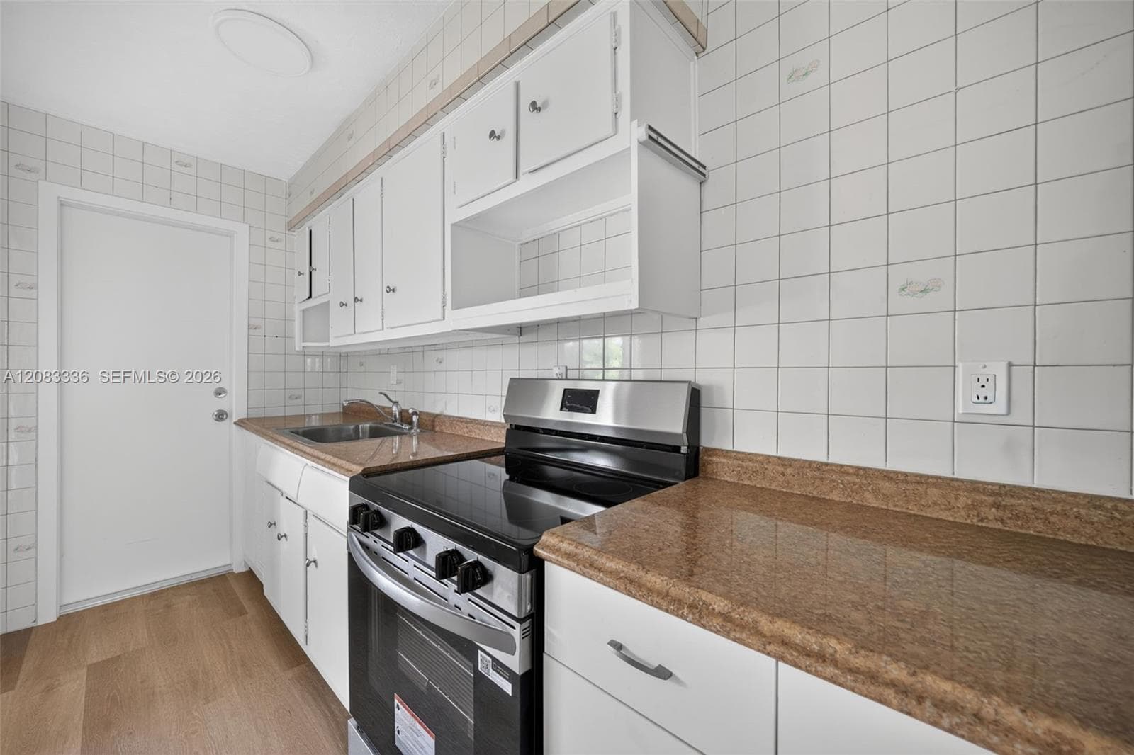 60 NW 79th St # 24, Miami, FL 33150 photo 4