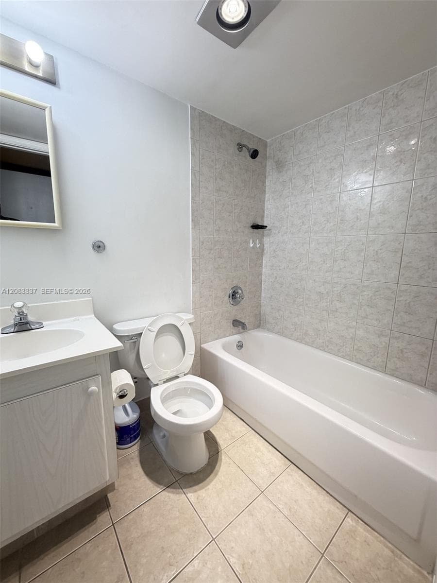 9949 Sandalfoot Blvd # 514, Boca Raton, FL 33428 photo 6
