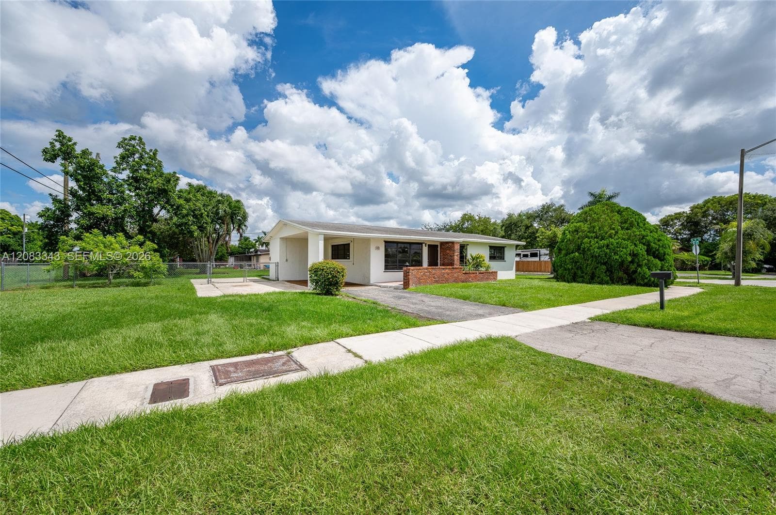 955 NW 15th St, Homestead, FL 33030 photo 2