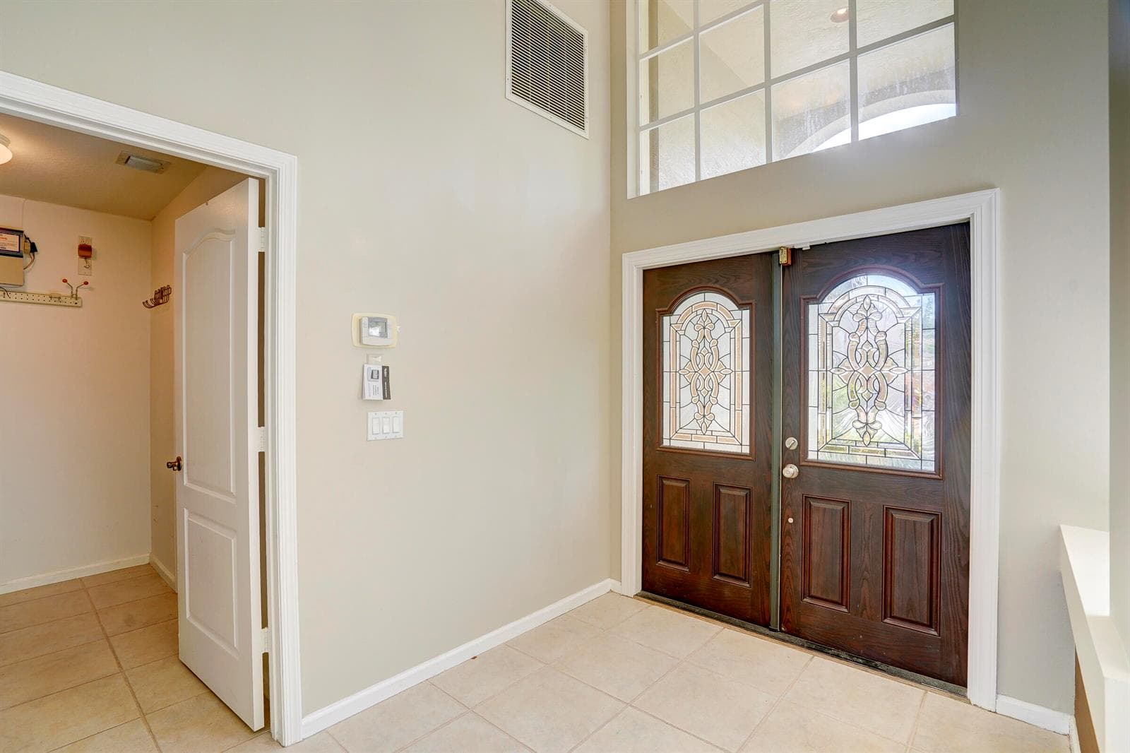 1117 AVONDALE Court, West Palm Beach, FL 33409 photo 6