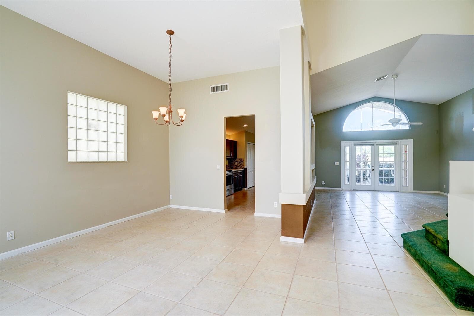 1117 AVONDALE Court, West Palm Beach, FL 33409 photo 8