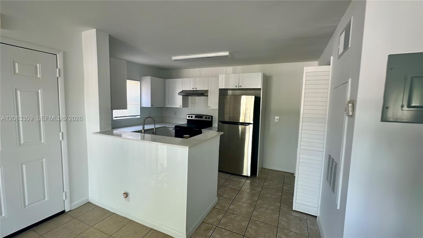 4096 N Pine Island Rd # 2112, Sunrise, FL 33351
