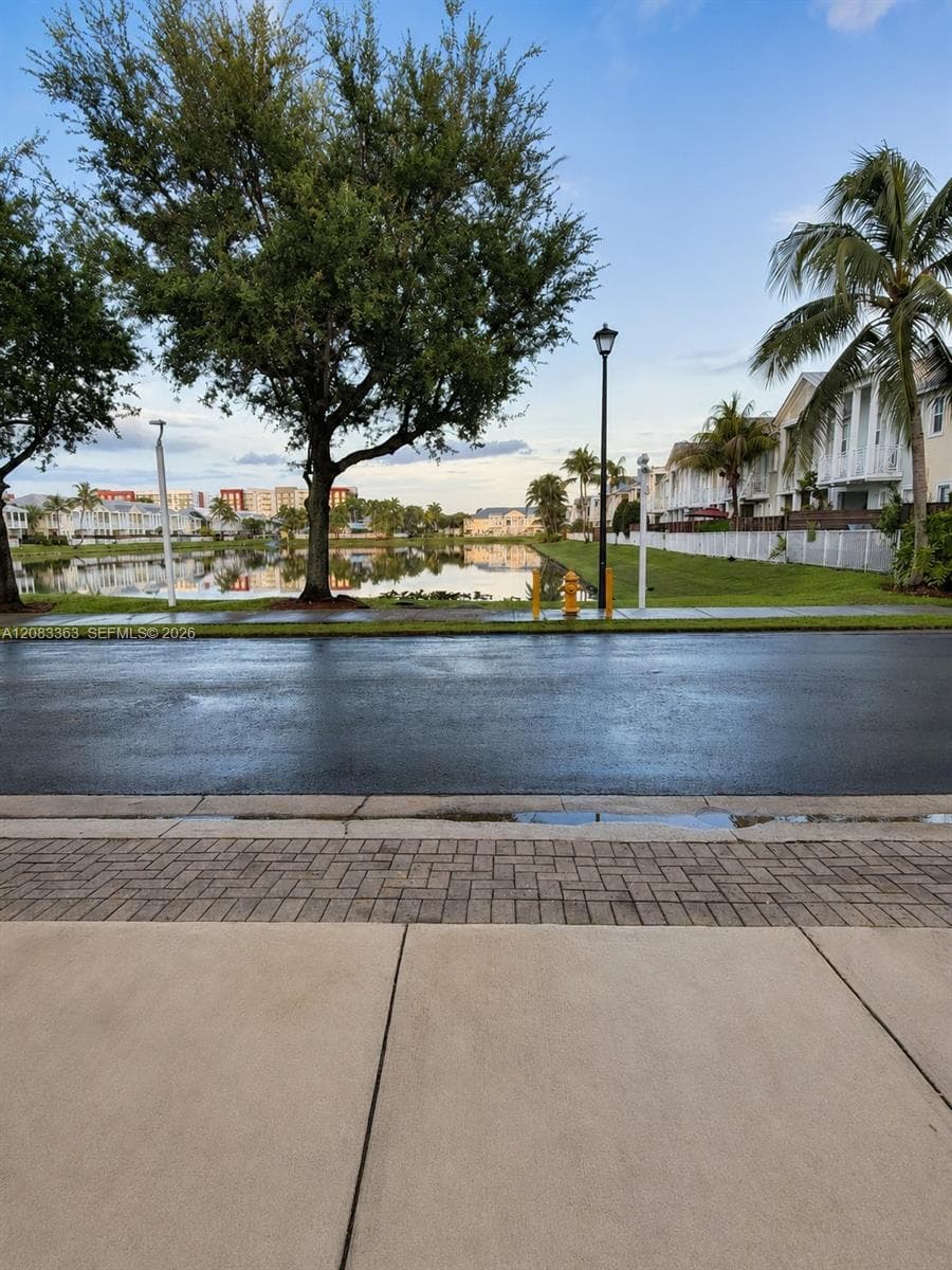 7512 NW 108th Path, Doral, FL 33178 photo 11