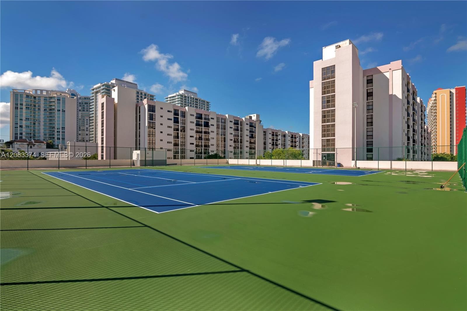 16919 N Bay Rd # 211, Sunny Isles Beach, FL 33160 photo 2