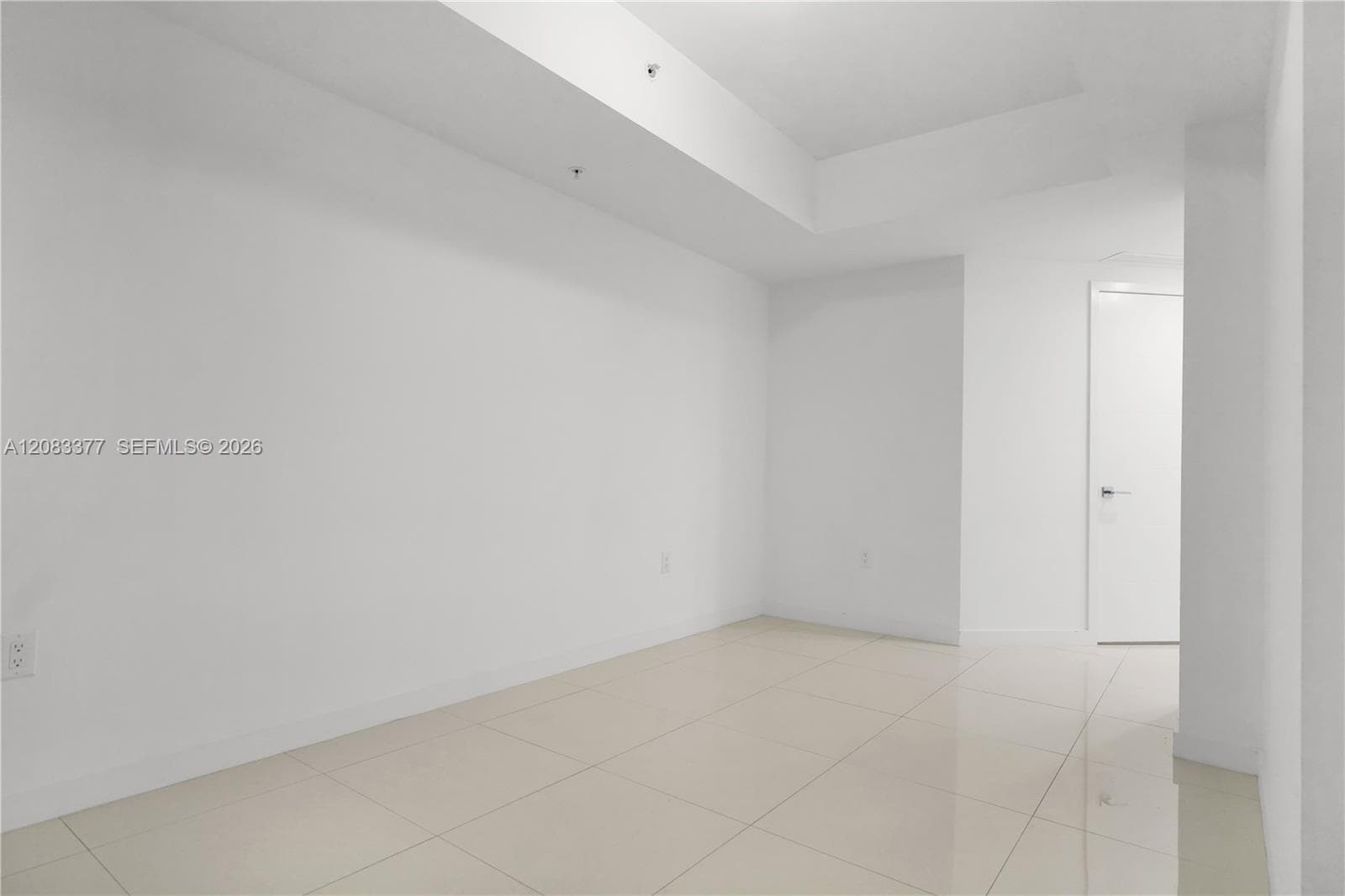 7825 NW 107th Ave # 411, Doral, FL 33178 photo 2