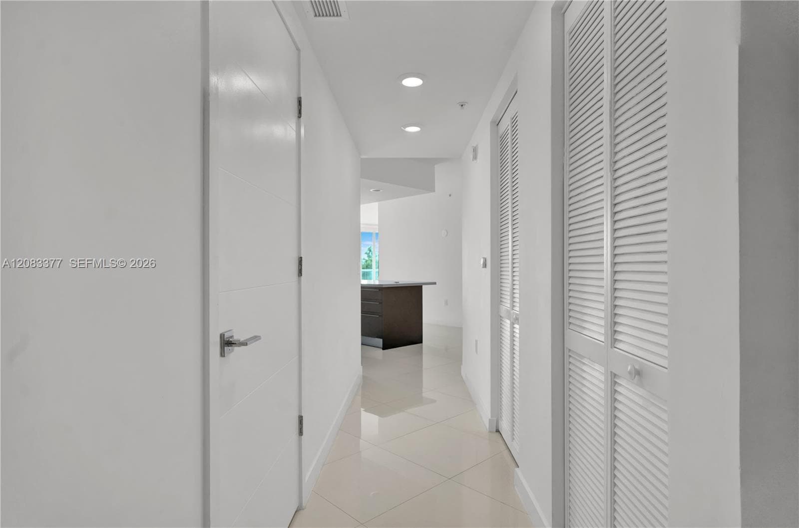 7825 NW 107th Ave # 411, Doral, FL 33178 photo 4