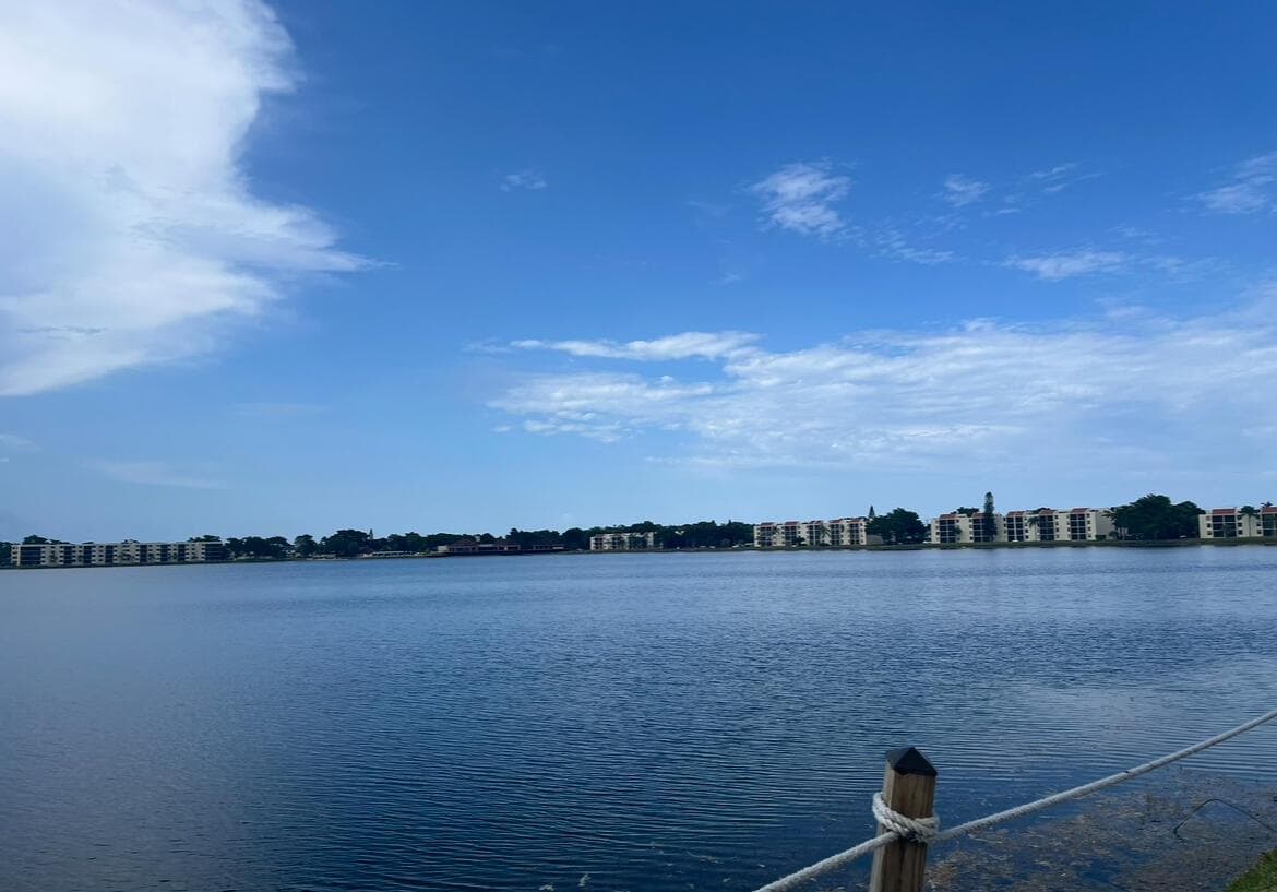 114 LAKE EMERALD Drive # 401, Oakland Park, FL 33309 photo 2