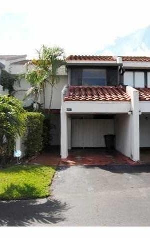 6557 RACQUET CLUB Drive # 121, Lauderhill, FL 33319