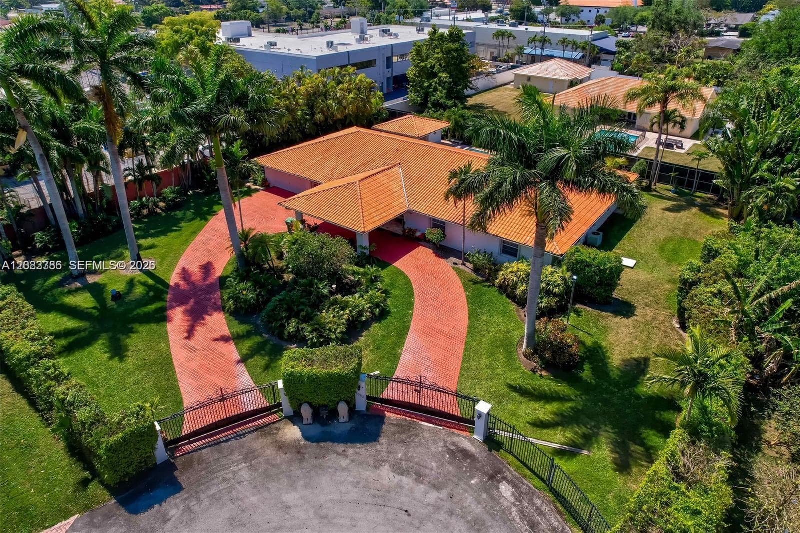 7080 SW 98th Ave, Miami, FL 33173 photo 9