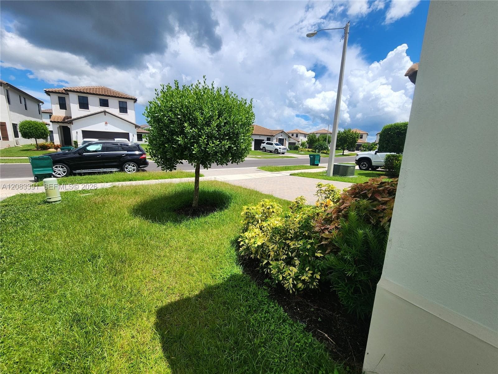 5590 Carrera Dr # 5590, Other City - In The State Of Florida, FL 34142 photo 7