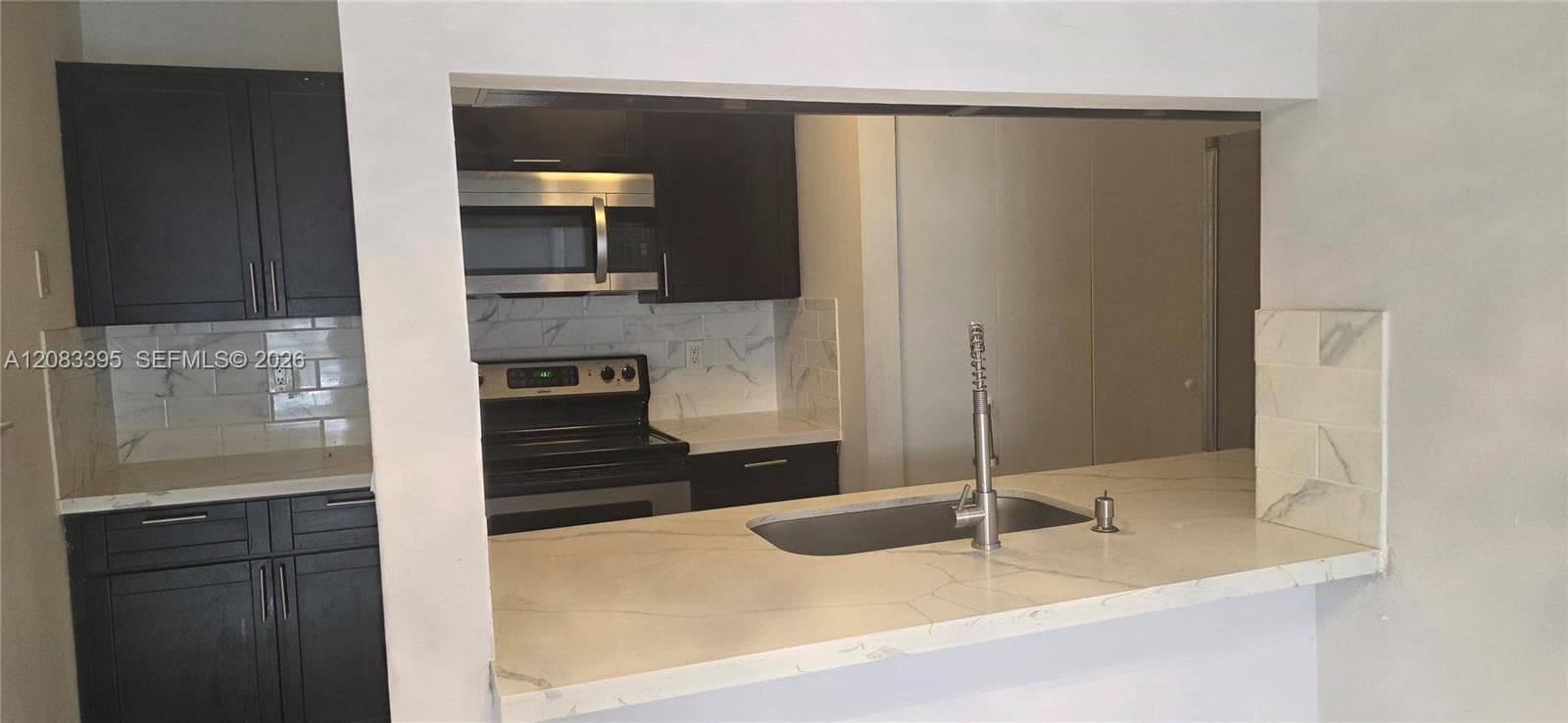 900 NE 209th Ter # 203-31, Miami, FL 33179 photo 2
