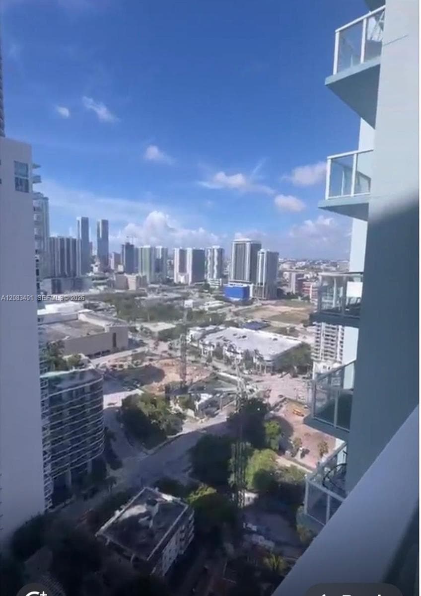 1900 N Bayshore Dr # 3007, Miami, FL 33132 photo 2