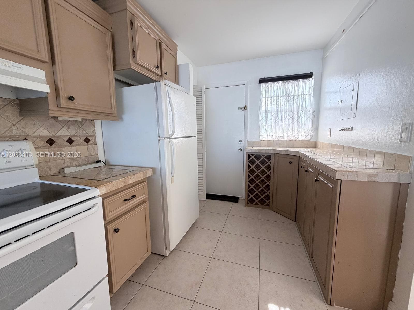 1780 NE 191st St # 712-2, Miami, FL 33179 photo 13