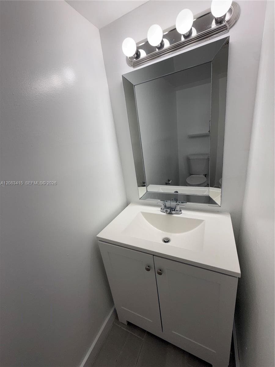 470 NE 18th Ave # 102, Homestead, FL 33033 photo 6