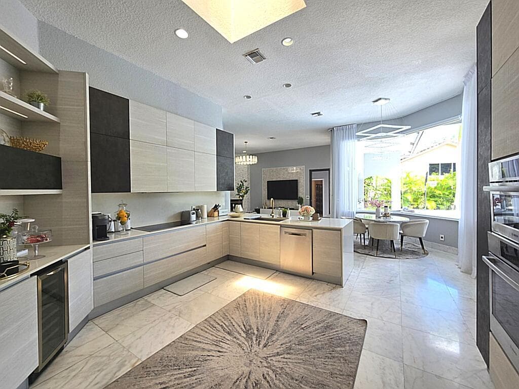 1811 Eagle Trace Boulevard W, Coral Springs, FL 33071 photo 9
