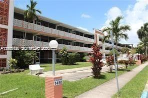 1450 NE 170th St # 114, North Miami Beach, FL 33162
