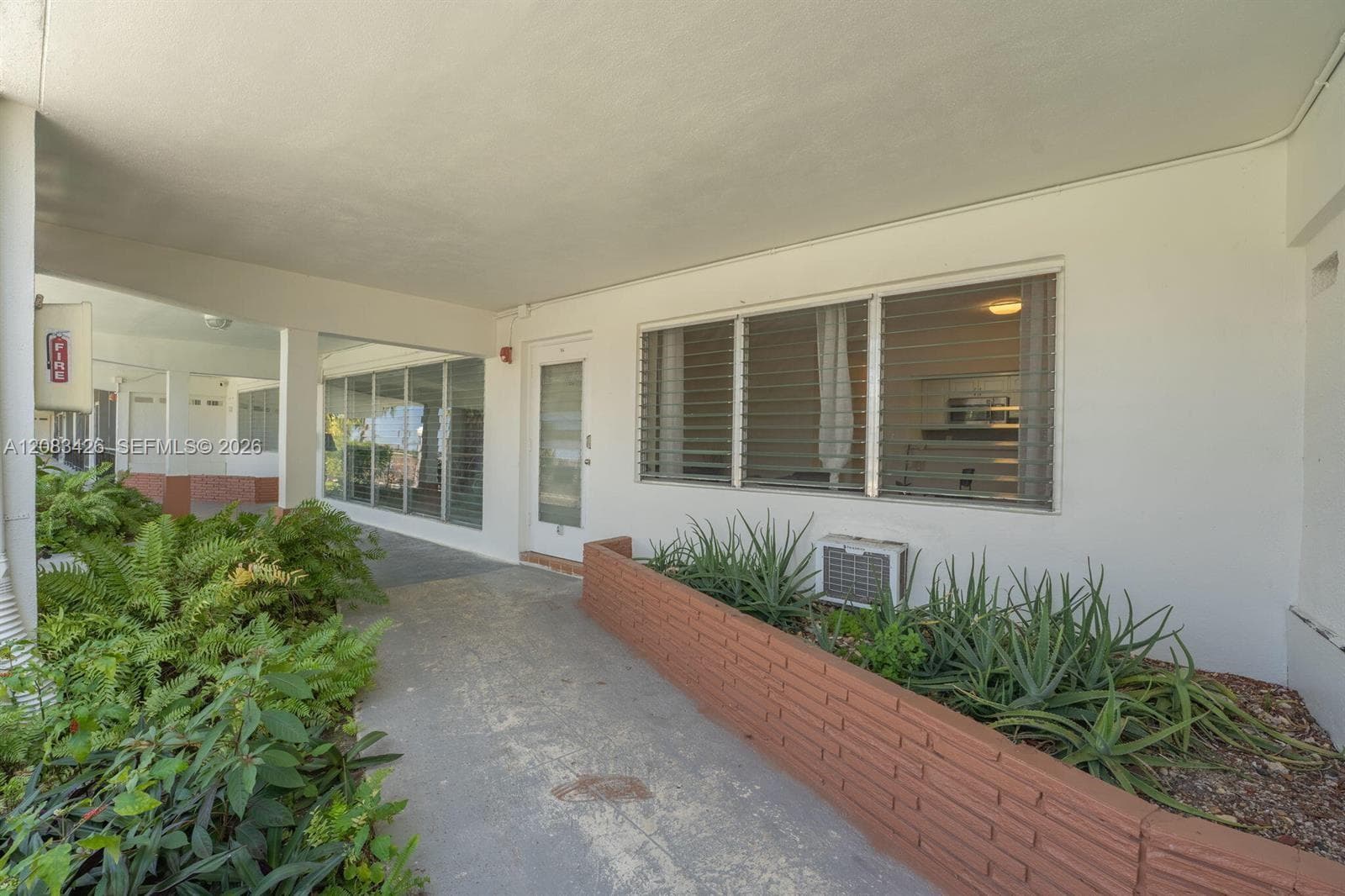 1450 NE 170th St # 114, North Miami Beach, FL 33162 photo 4