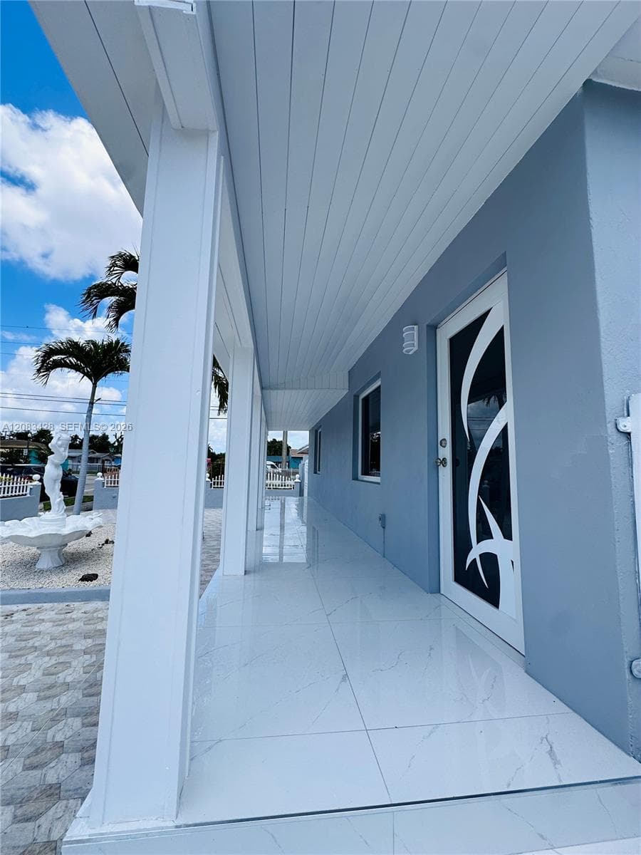 82 E 16th St, Hialeah, FL 33010 photo 4