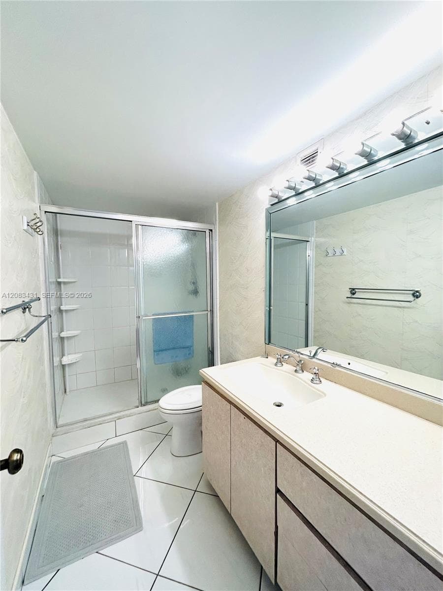 3800 S Ocean Dr # 1404, Hollywood, FL 33019 photo 13