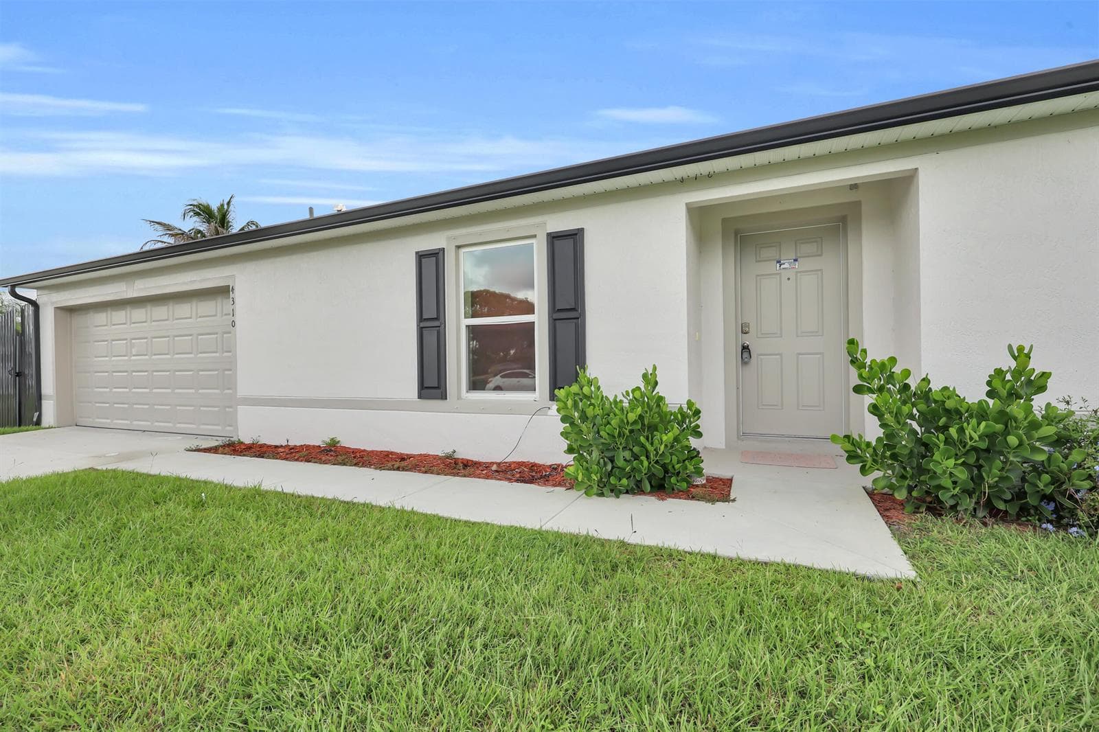 4310 SW Jaunt Road, Port St. Lucie, FL 34953 photo 2