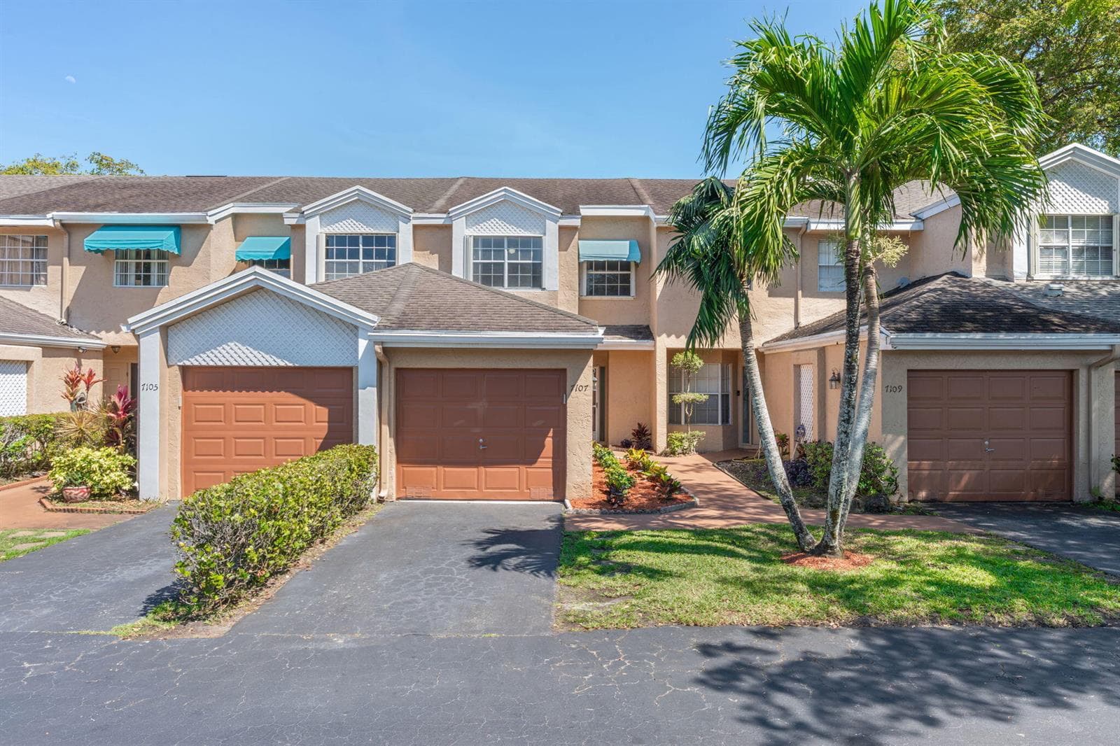 7107 Woodmont Way, Tamarac, FL 33321 photo 3